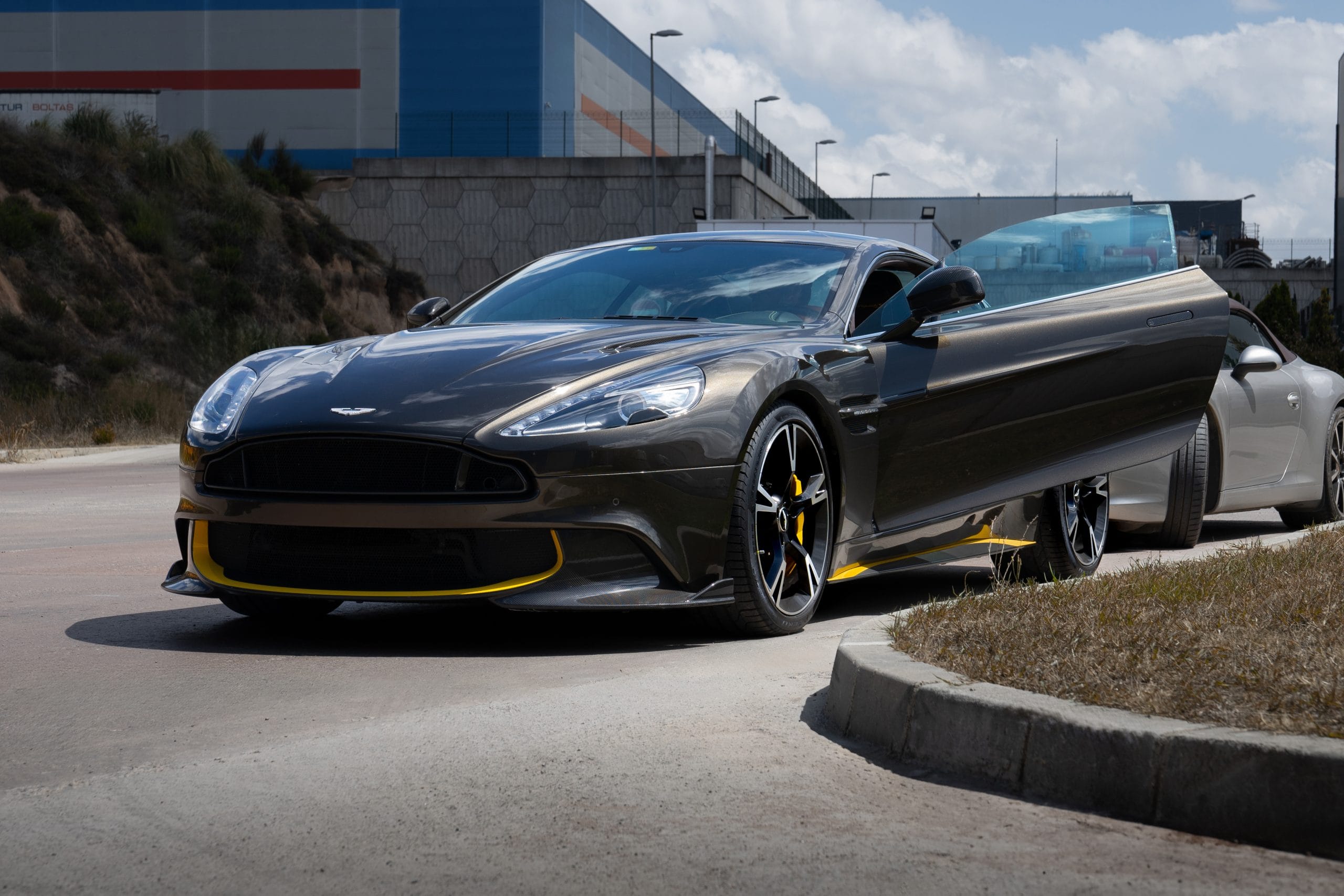 istanbul-reklam-ajansi-han-creative-studio-reklam-ajansi-dijital-tanitim-sosyal-medya-markanızı-tanitin