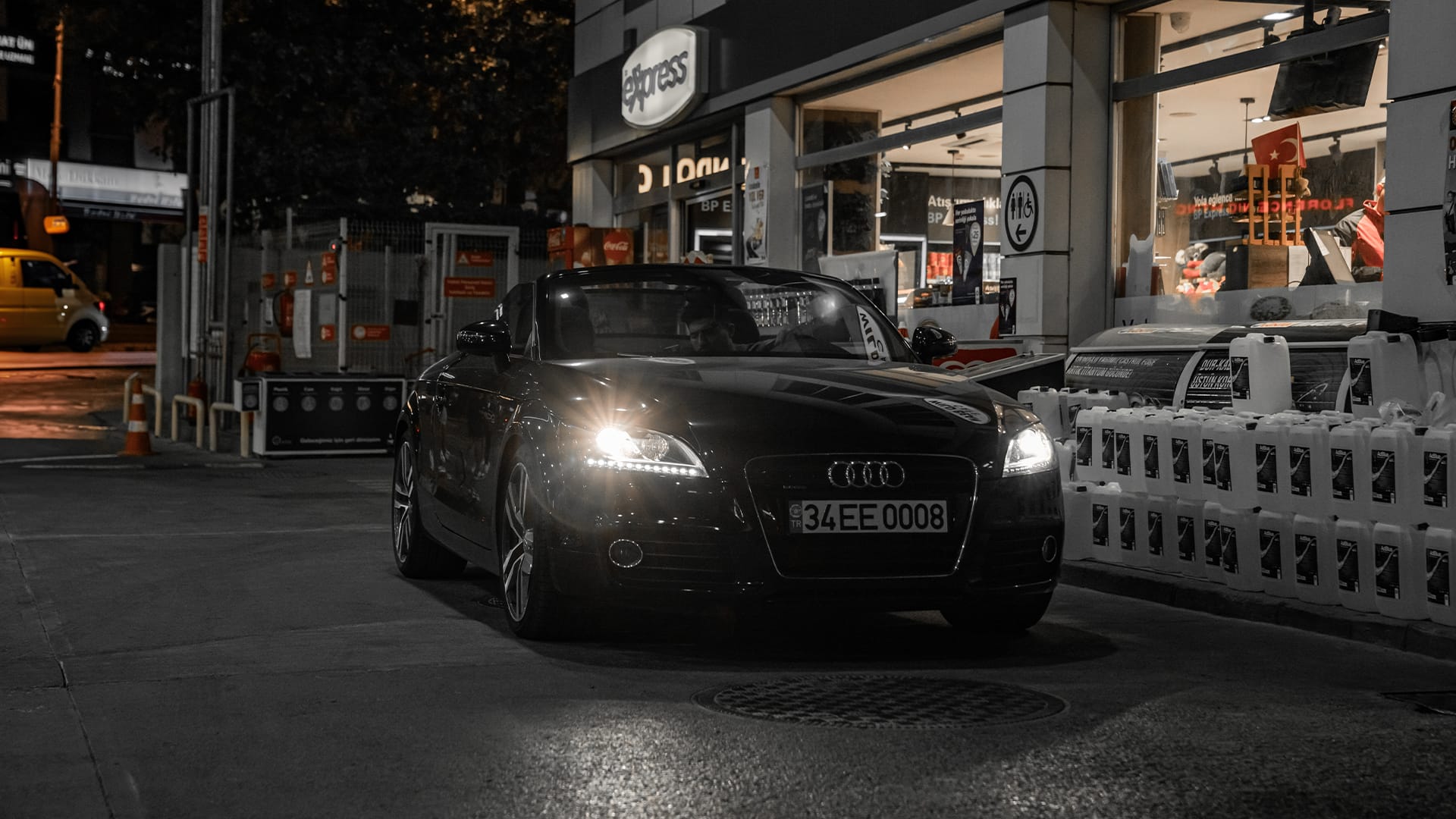 istanbul-reklam-ajansi-han-creative-studio-reklam-ajansi-dijital-tanitim-sosyal-medya-markanızı-tanitin